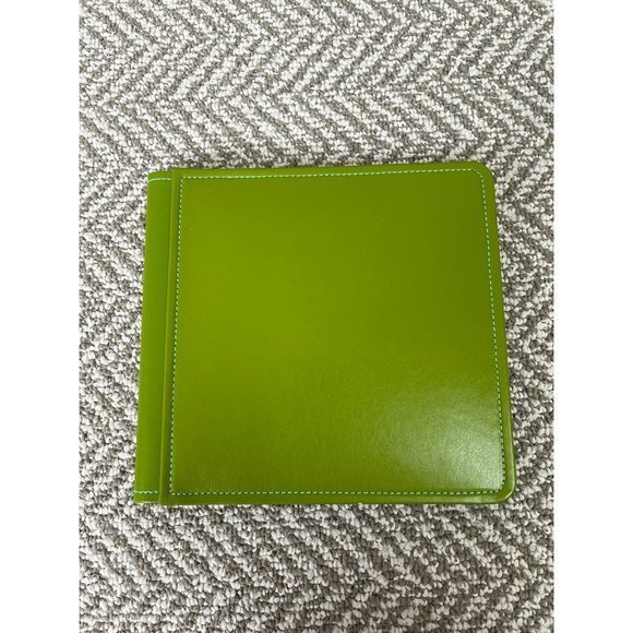 Creative memories 8” x 8” - Picture 1 of 4